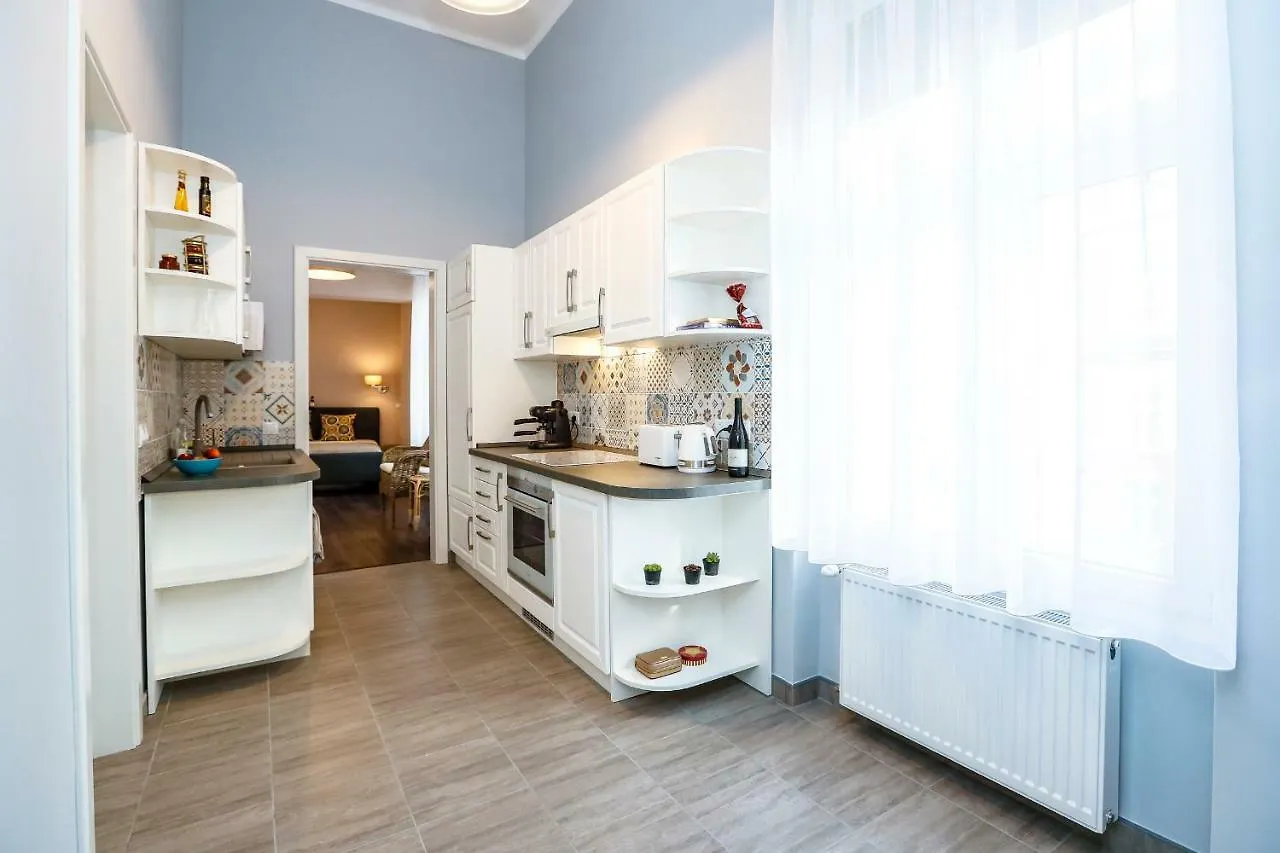 D8 Design Apartment & Studio Eger