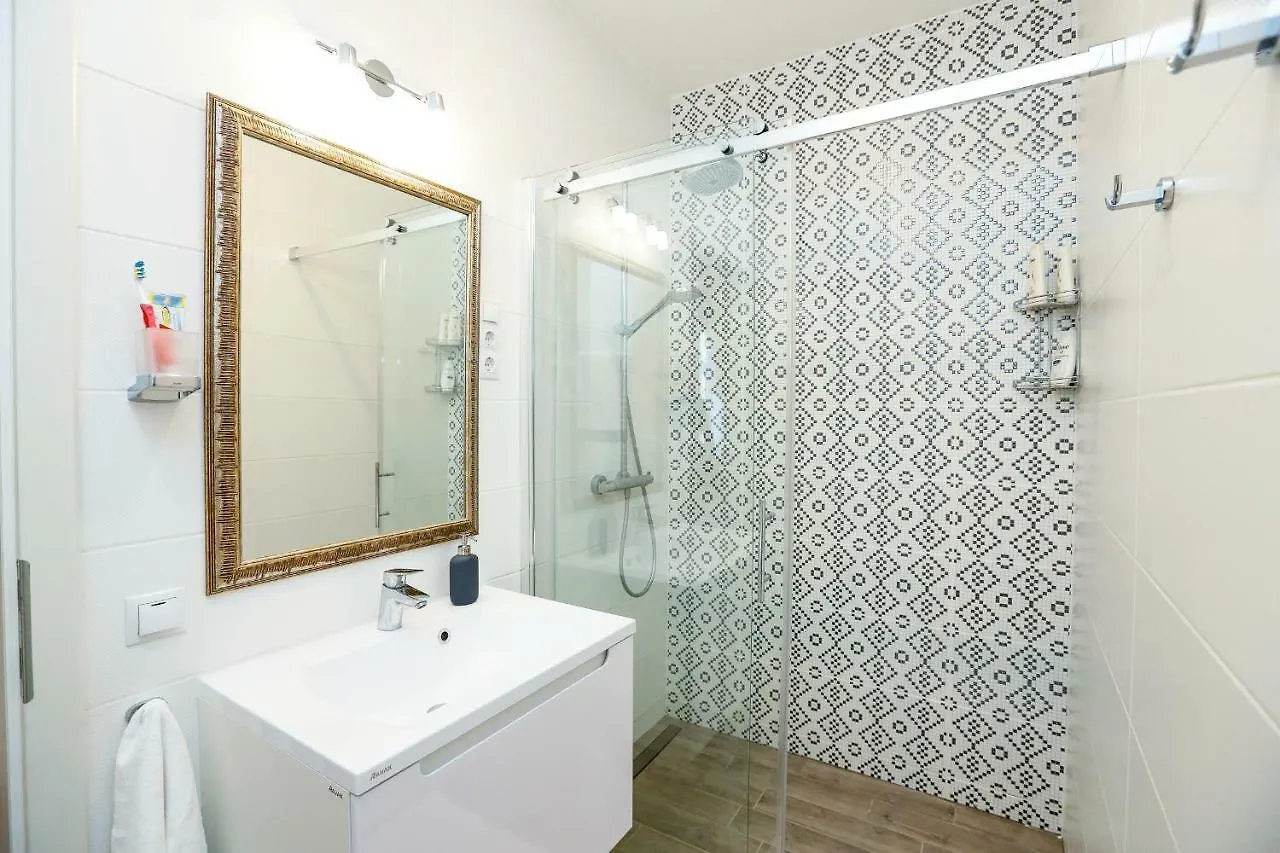 D8 Design Apartment & Studio Eger