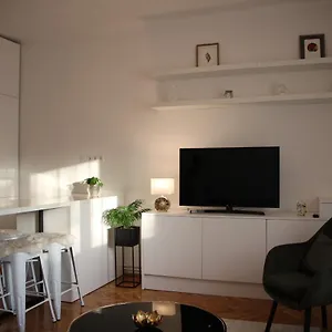 M2 Apartman Eger