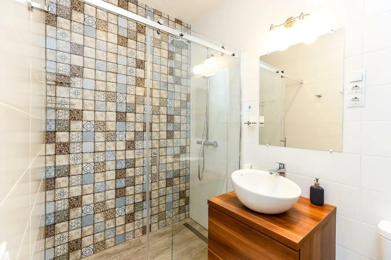 D8 Design Apartment & Studio Eger